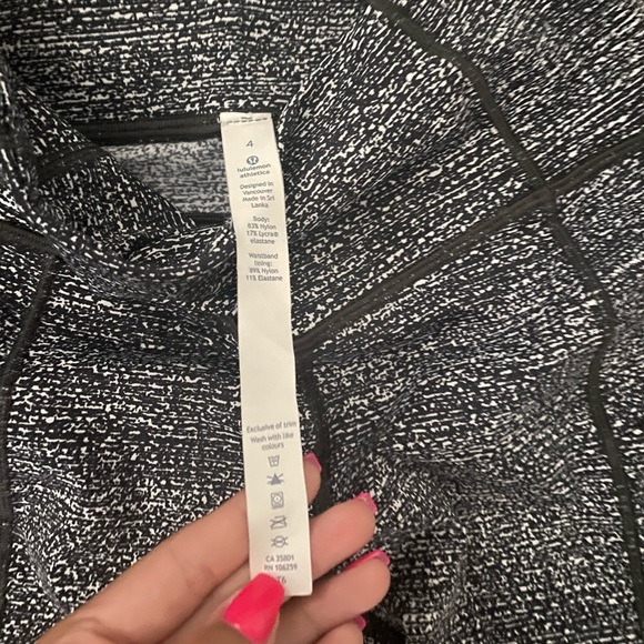 Black and White Patterned Lululemon Leggings - Picture 6 of 8